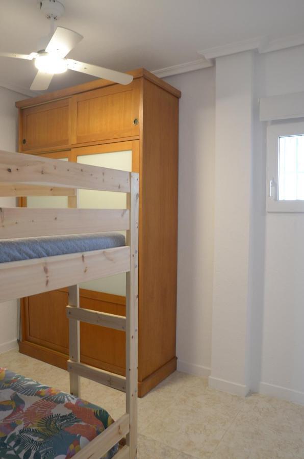 Apartamento 700 Metros De La Playa Playa Flamenca Luaran gambar