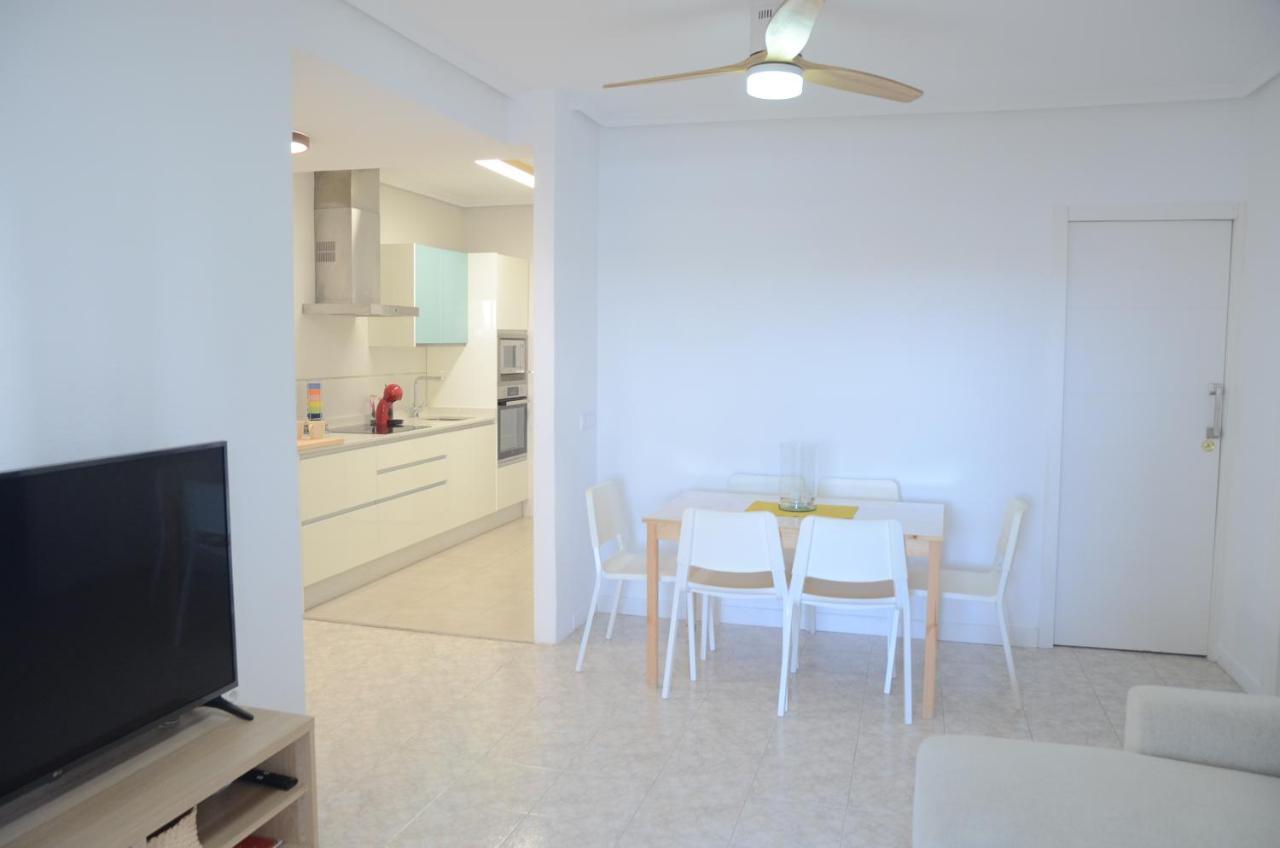 Apartamento 700 Metros De La Playa Playa Flamenca Luaran gambar
